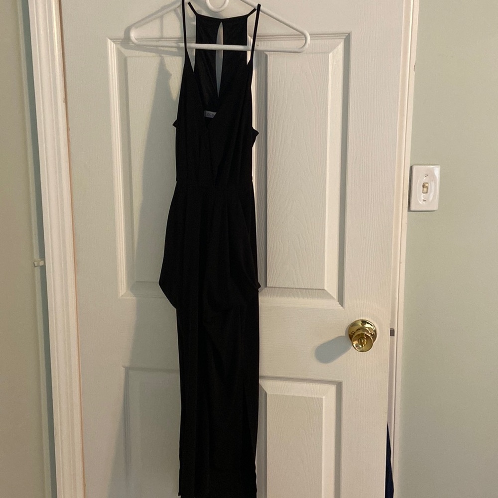 Super cute little black dress